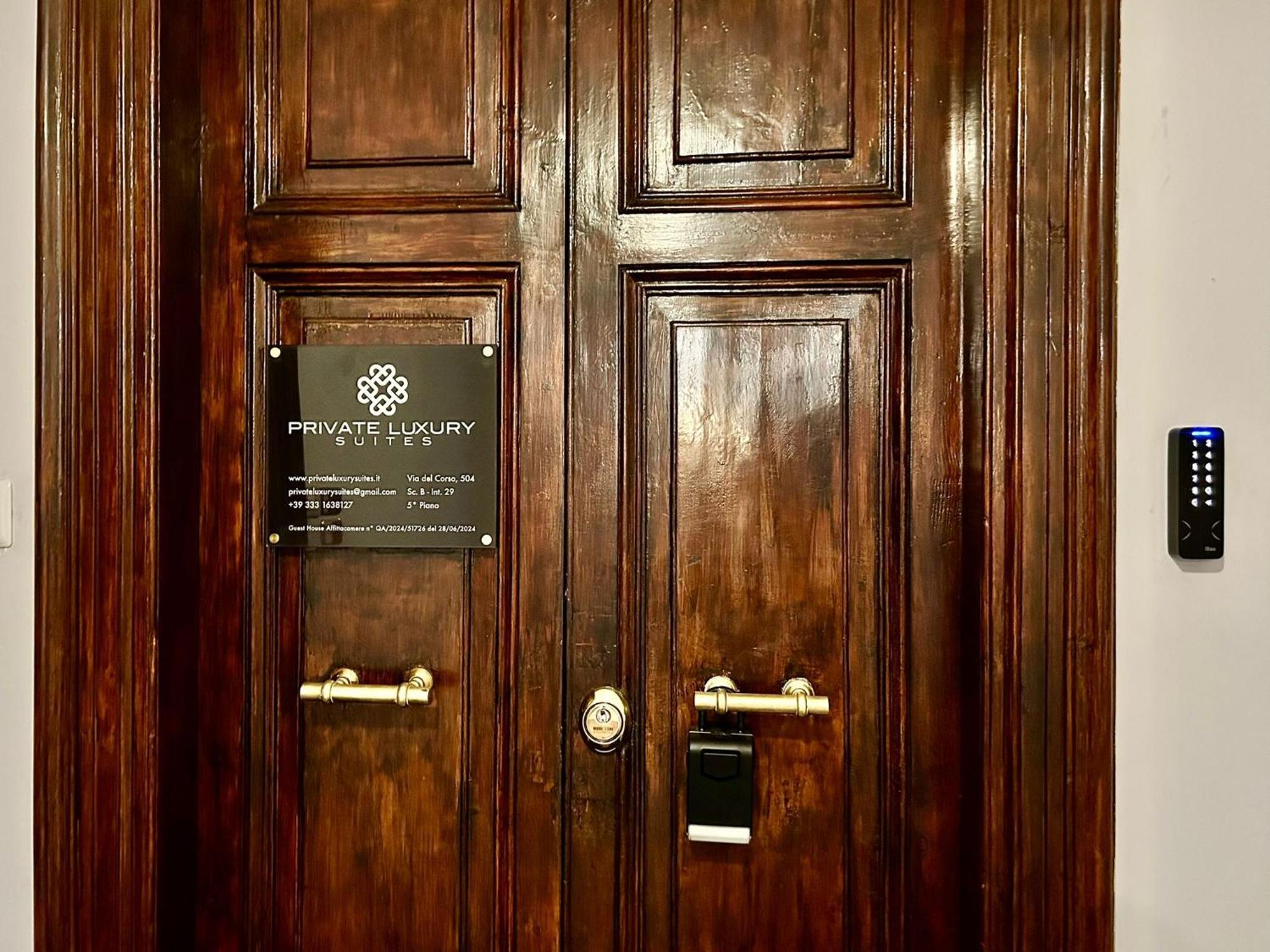 Private Luxury Suites Roma Exterior foto